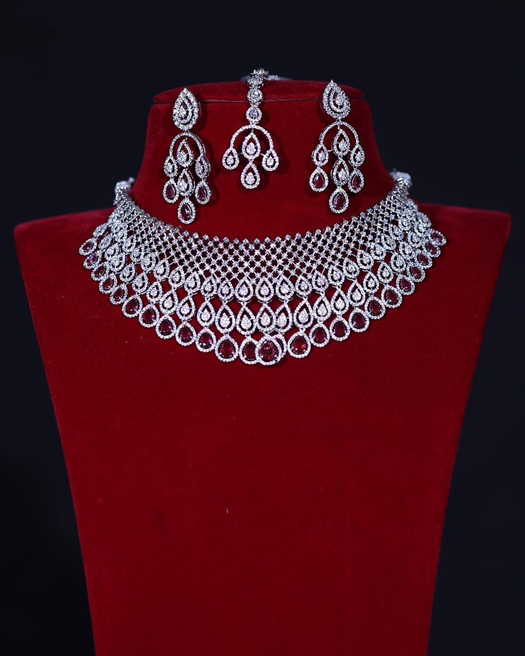AD Jewellery Sets - A Bridal Choice Rooted in Comfort and Confidence