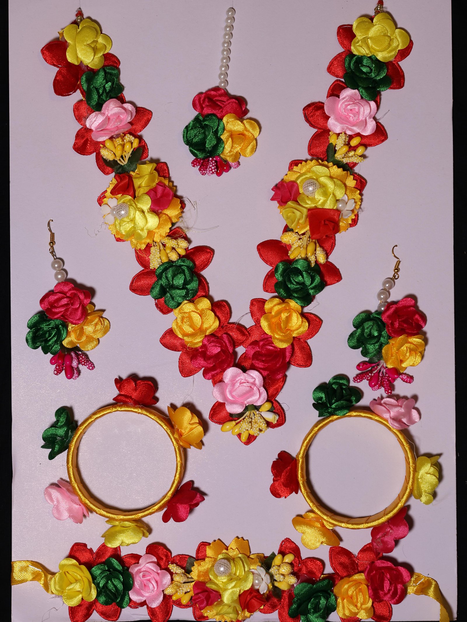 Multicolor Bloom Bridal Haldi Floral Jewellery Set - Image 2