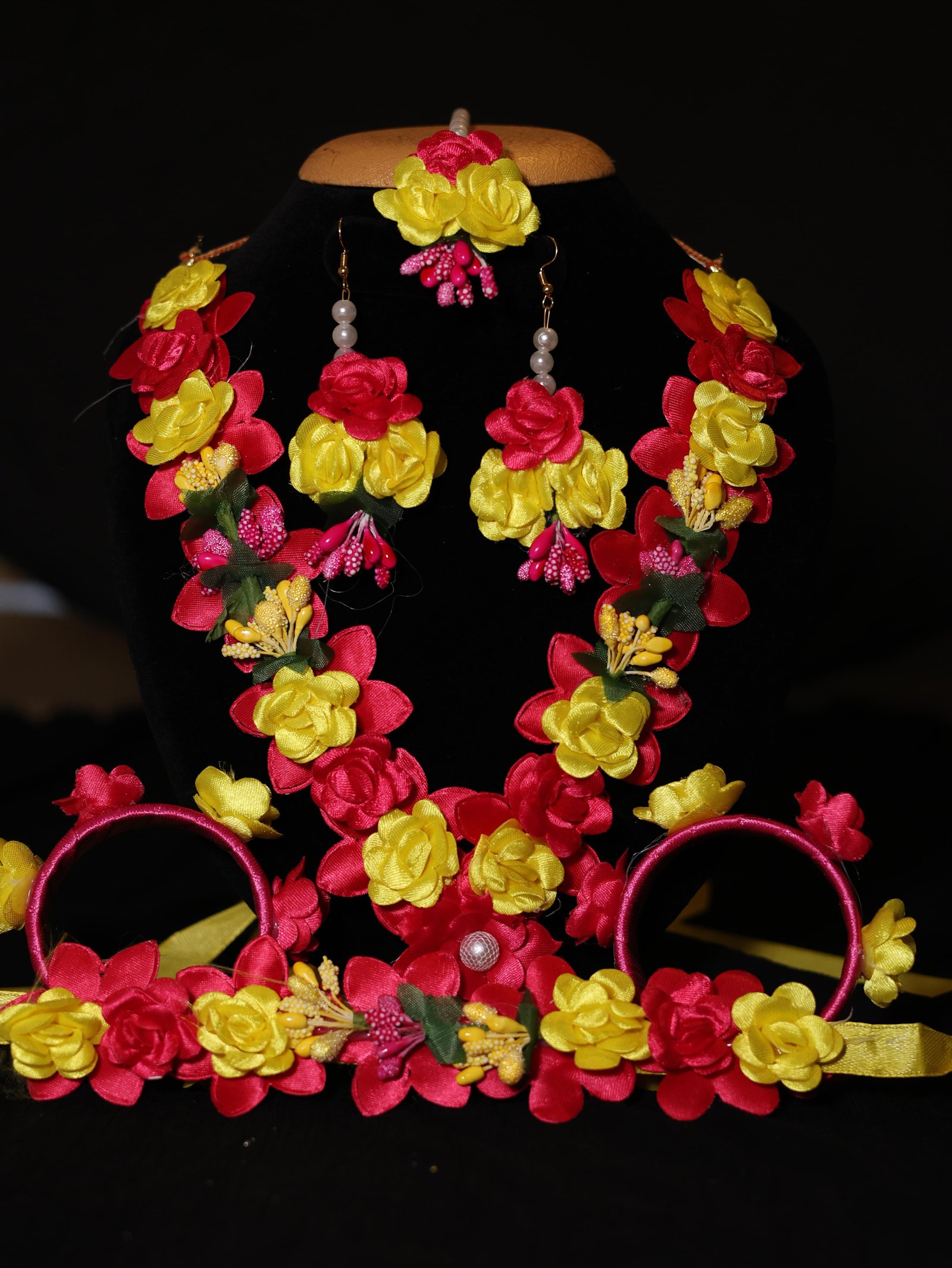 Multicolor Bloom Bridal Haldi Floral Jewellery Set