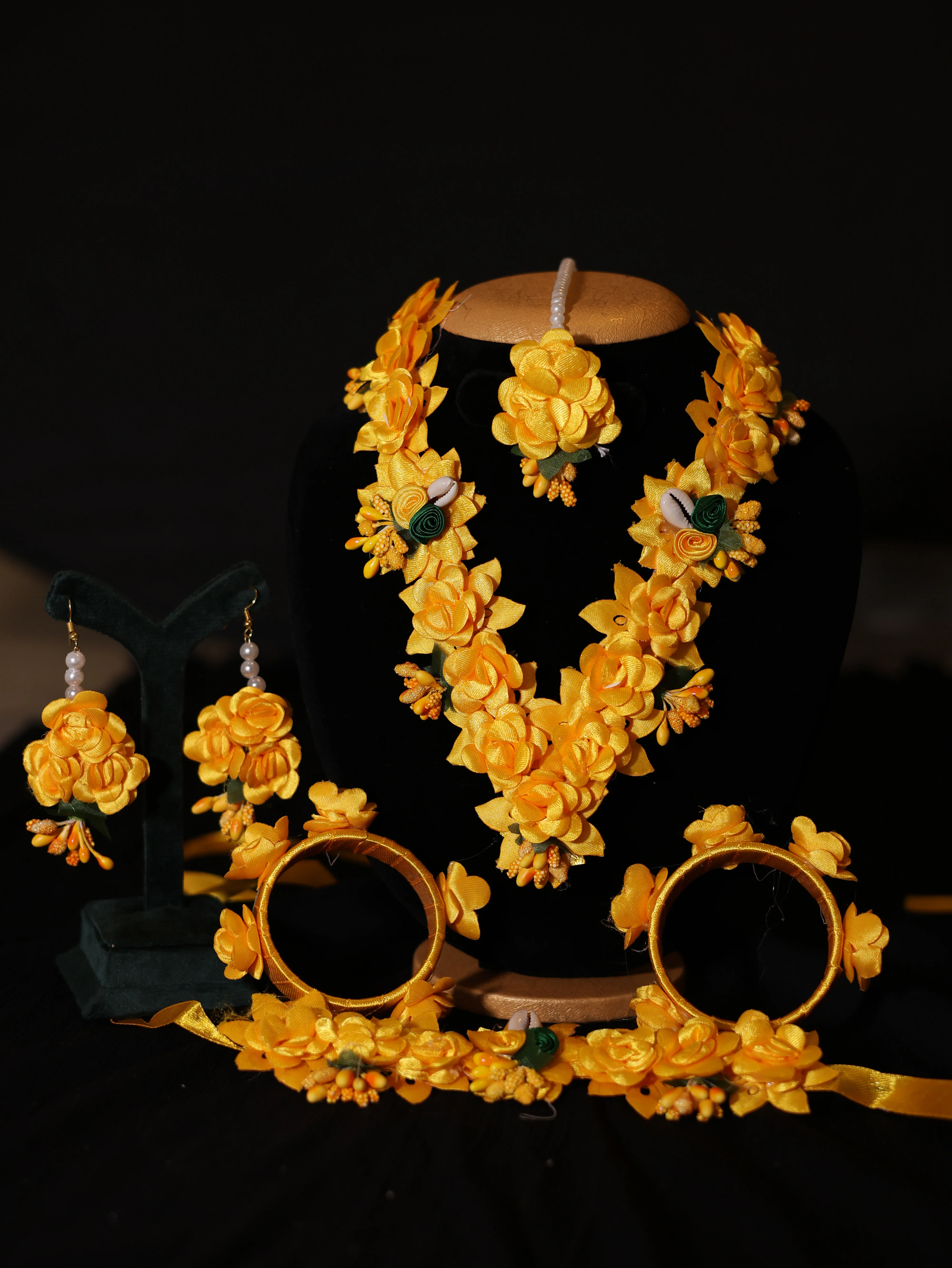 Sunshine Bloom Bridal Haldi Jewellery Set