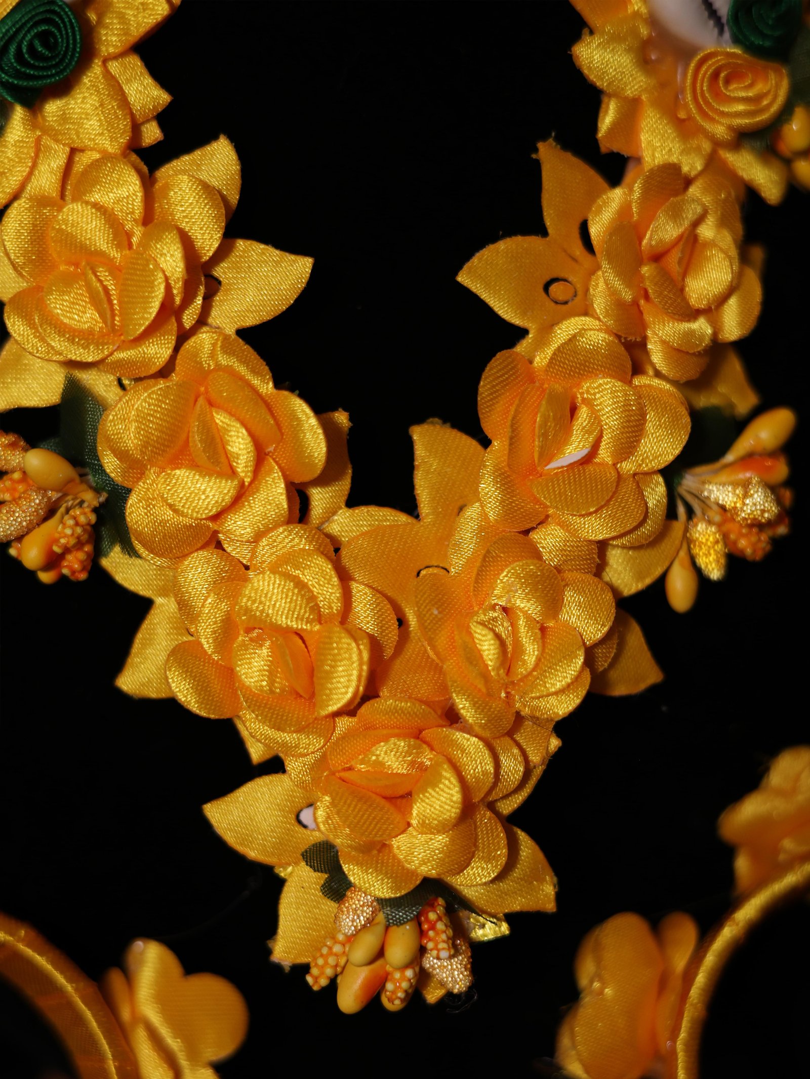 Sunshine Bloom Bridal Haldi Jewellery Set - Image 4